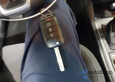 2018 Kia Sorento 3.3L Lx from USA, damaged, VIN 5XYPGDA56JG338736